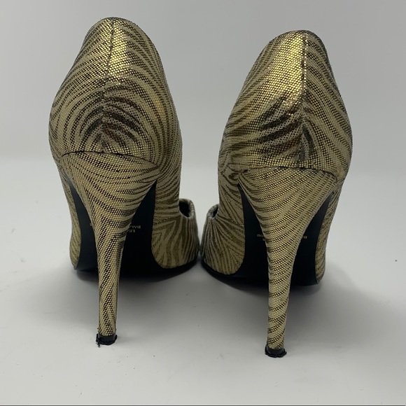 Colin Stuart Gold Heels - Picture 3 of 3